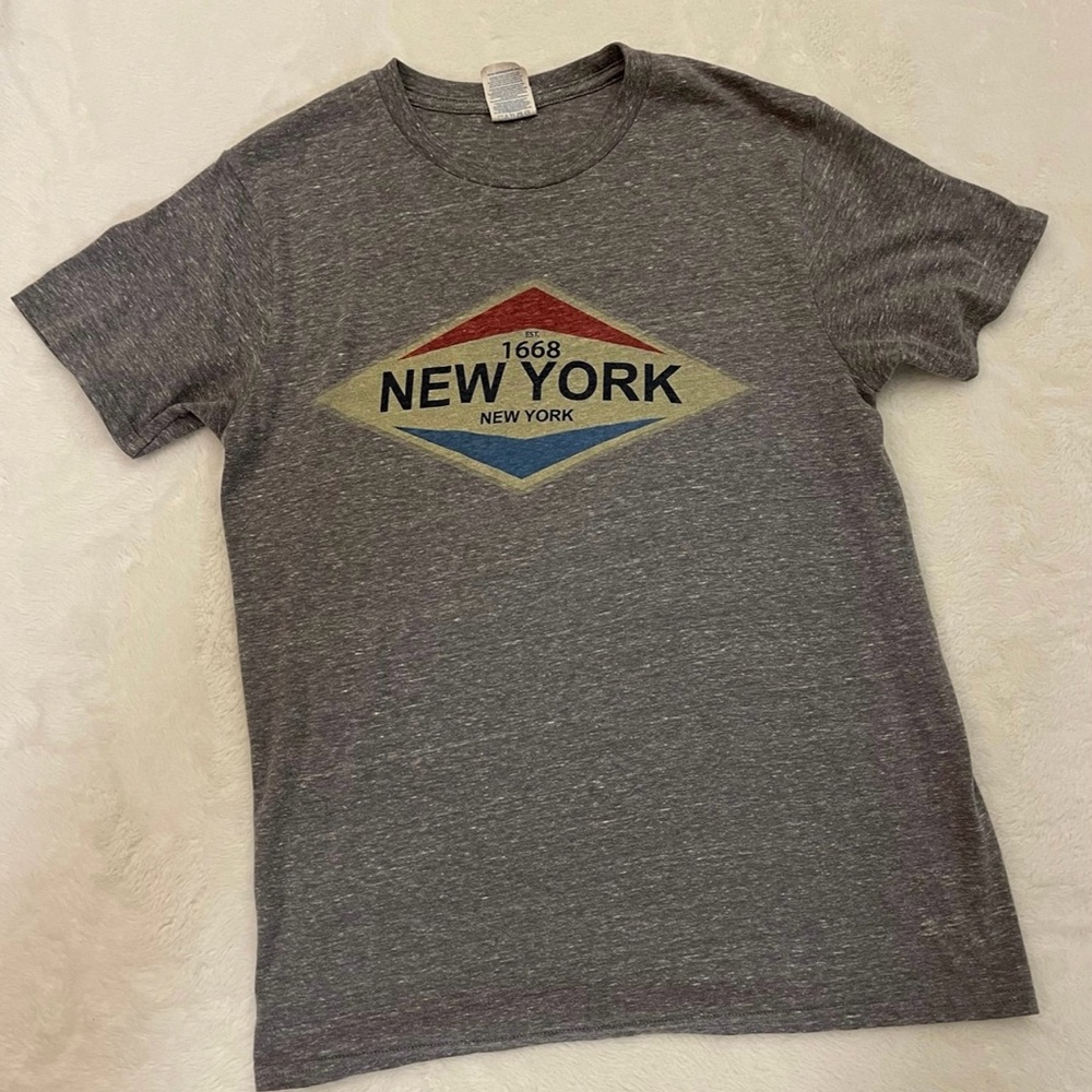 New York Soft Vintage T-Shirt - Size Medium